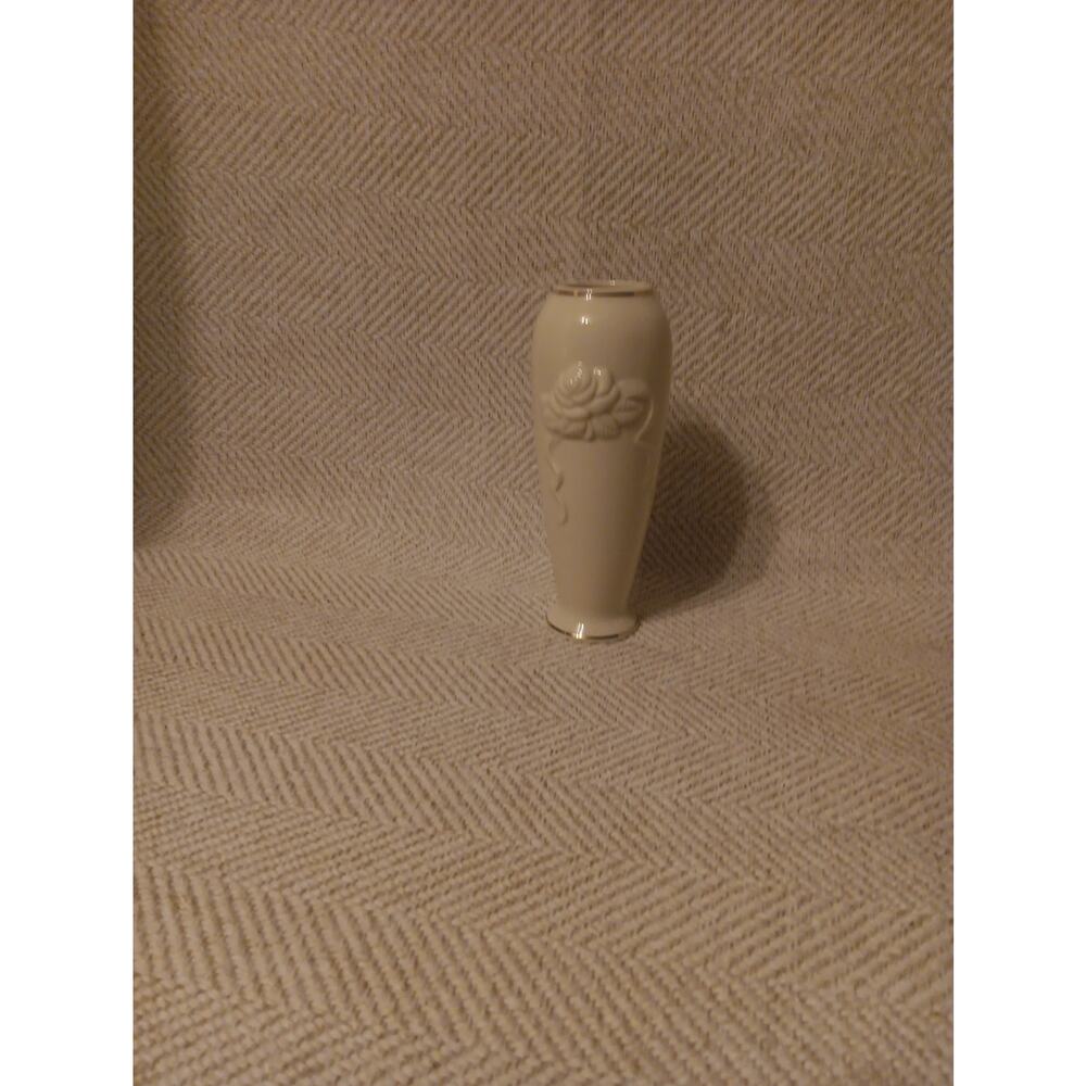 Lenox Ivory Porcelain - Rose Blossom Bud Vase Embossed 7 1/2" Tall